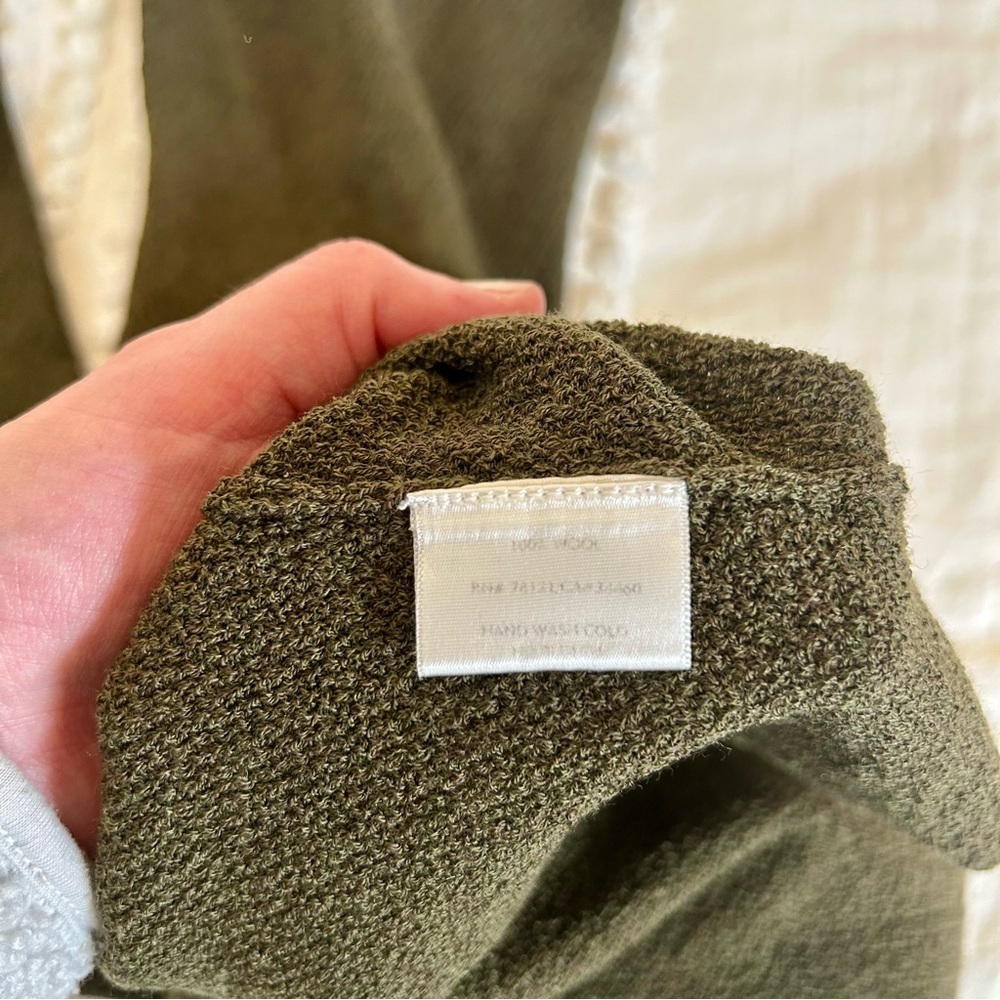 Eileen Fisher Women’s Olive Green Turtleneck Wool Crepe Sweater Sz L EUC - Picture 6 of 11